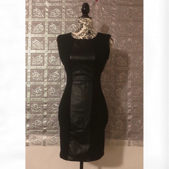 NWT Arden B Black Faux Leather Panel Dress - Picture 4 of 8